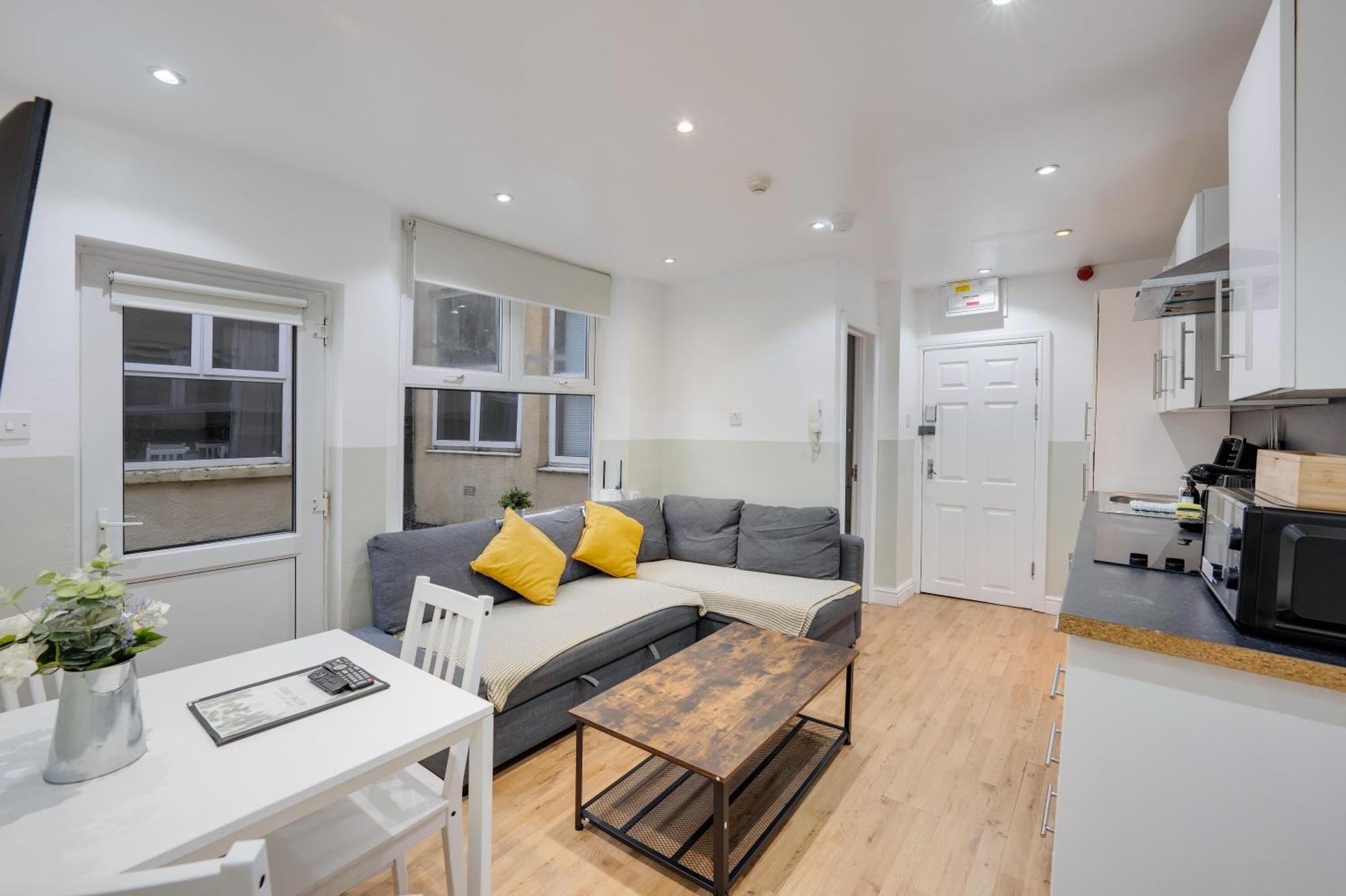 2 Bedroom Apartment For Up To 6 Nr Centre Cardiff Zewnętrze zdjęcie